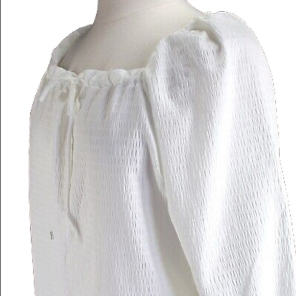 Elizabeth and James New Without Tags Inconspicuous Flaw white Blouse Size Large - Picture 4 of 12